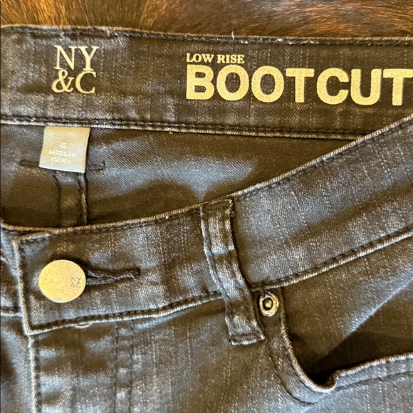 Black low rise Bootcut Women Jeans - Picture 2 of 5